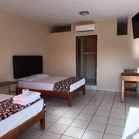 Río Verde Hotel Maria Teresa מראה חיצוני תמונה